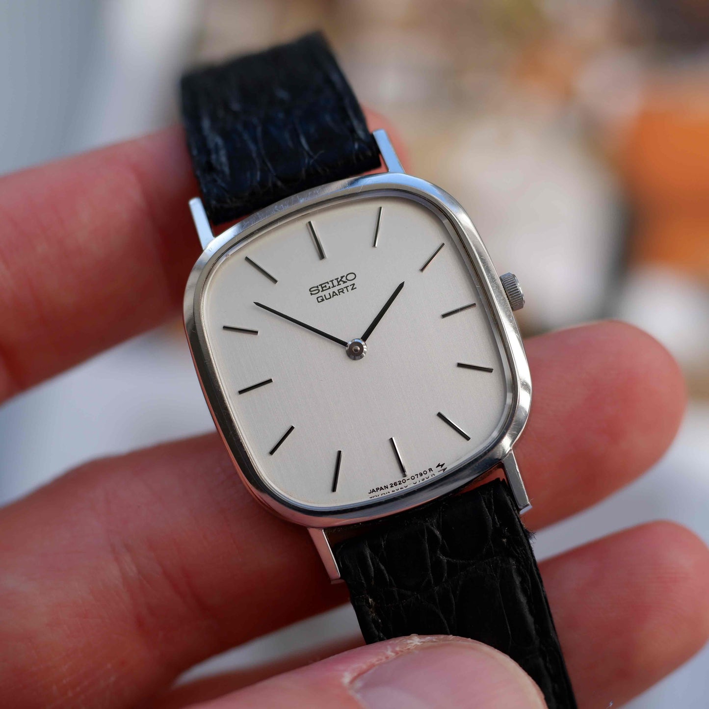 Vintage Seiko Tank Minimalist White Dial Two-Hand 70s