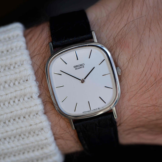 Vintage Seiko Tank Minimalist White Dial Two-Hand 70s