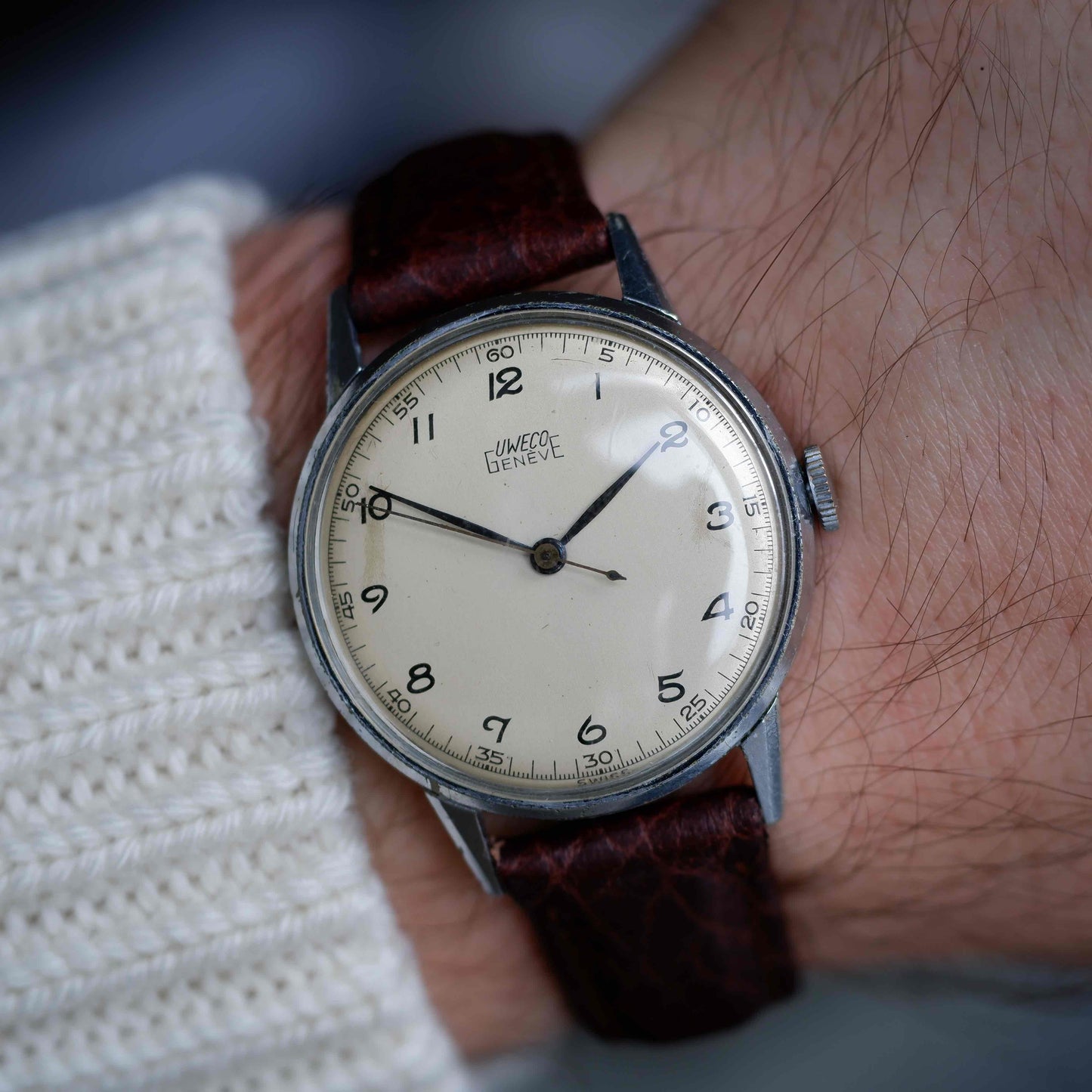 Uweco Geneve Watch By Universal Geneve 40s Mechanical Ivory Dial