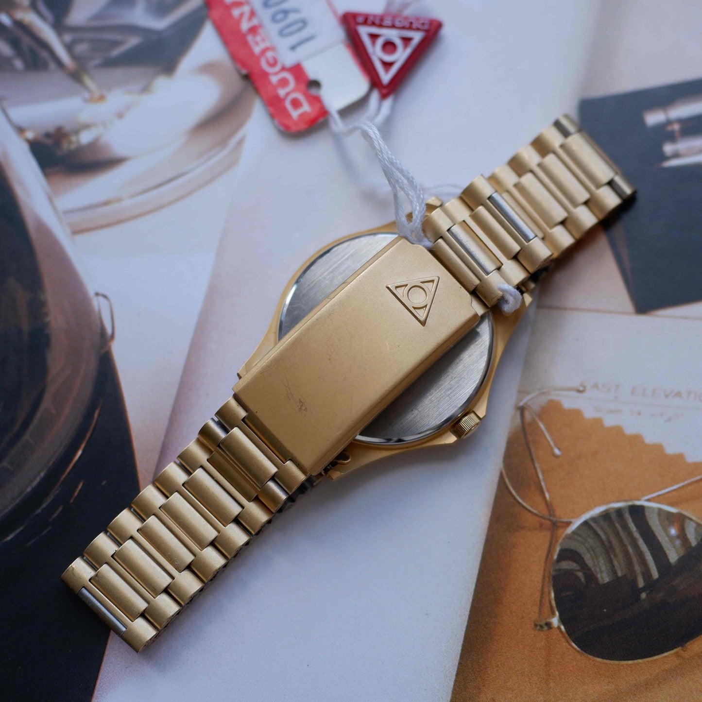Vintage Dugena Golden 80s Champagne Dial with Date - NOS