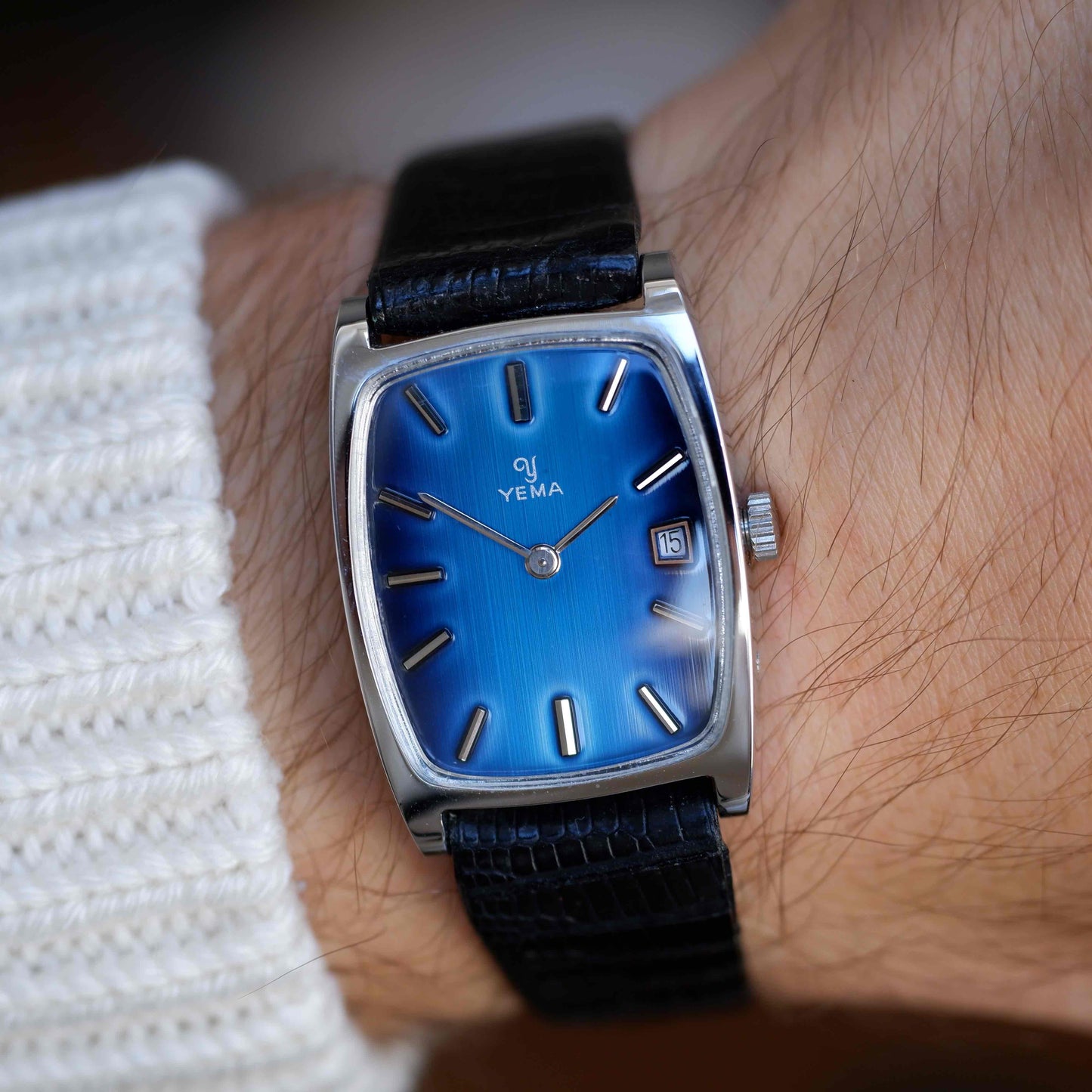 Vintage Yema Tank Blue Fumé Dial Stell Case Date 70s - NOS