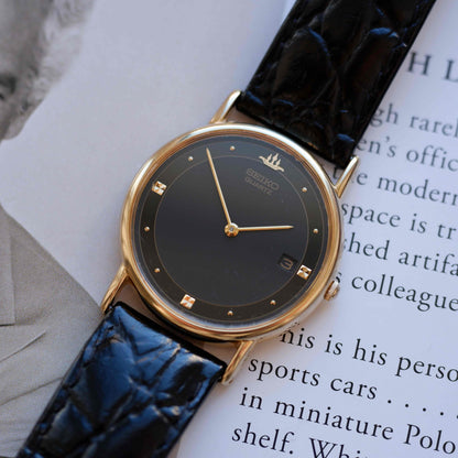 Vintage Seiko Crest 90s Gold Black Dial Quartz with Date
