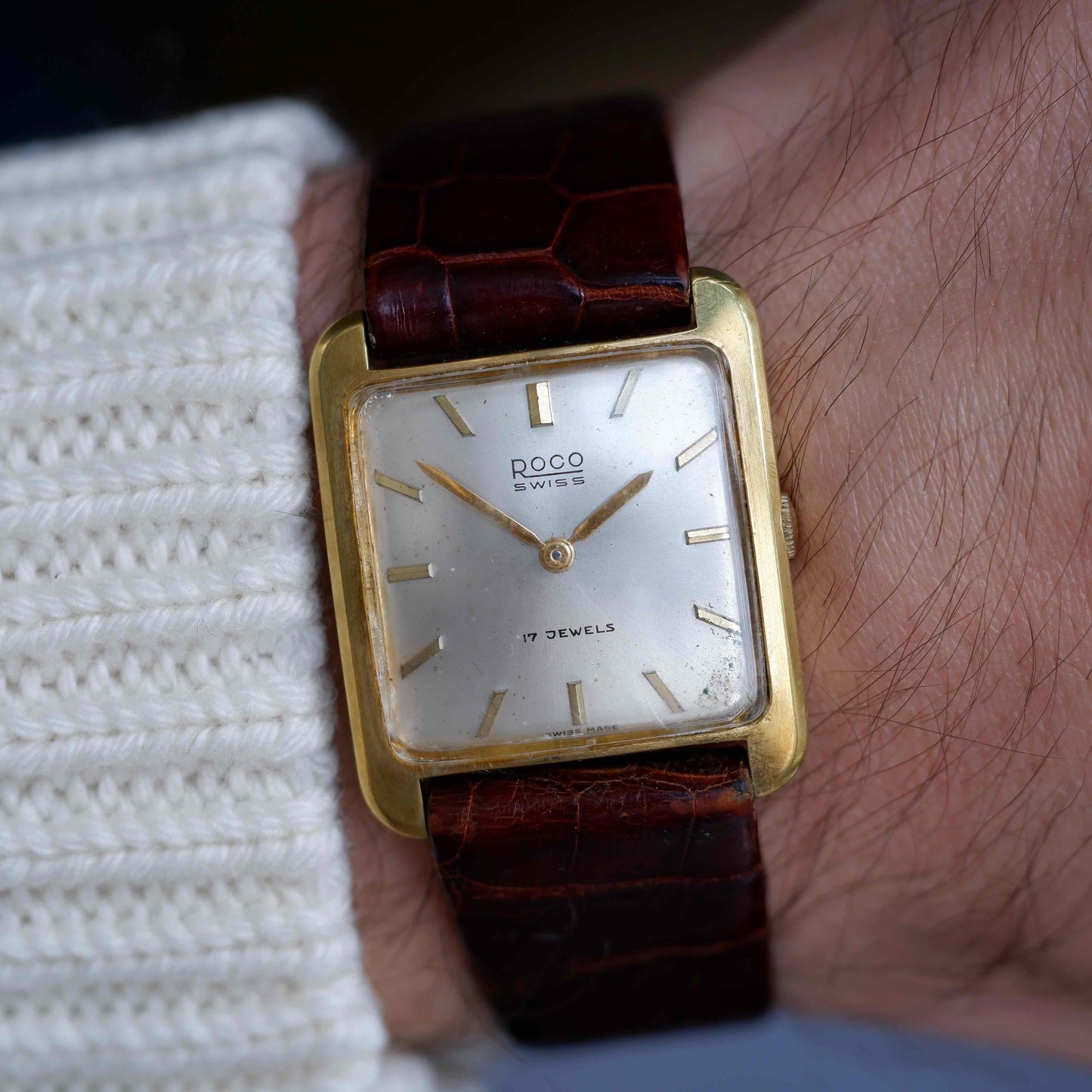 Vintage Roco Mechanical 70s Tank Gold White Dial Swiss