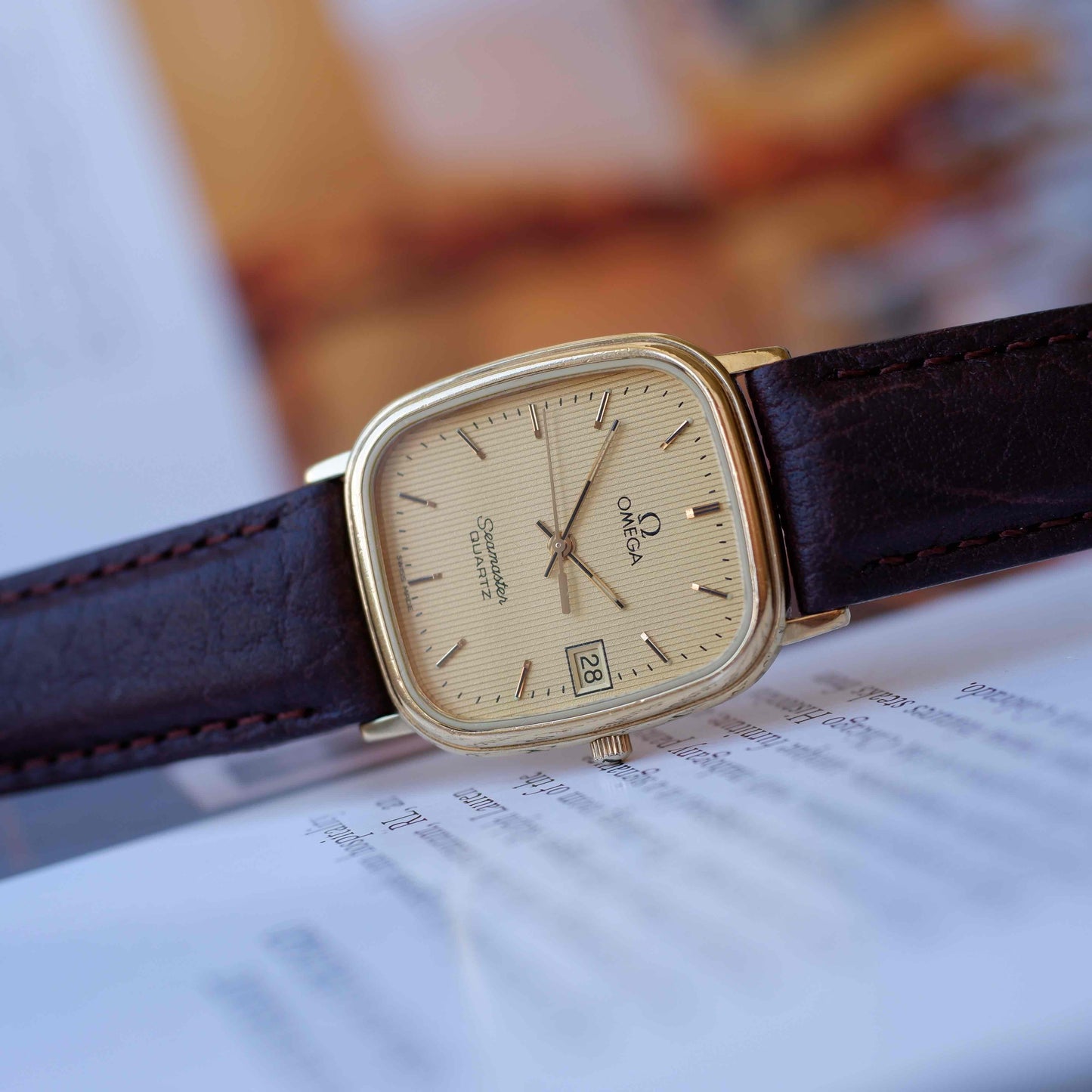 Vintage Omega Seamaster Tank Gold Structured Dial 80s Quartz near MINT