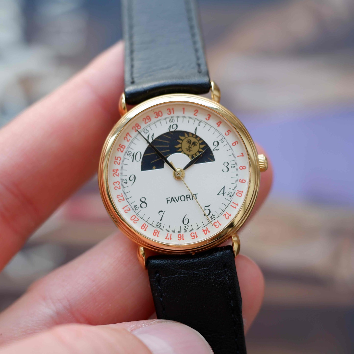 Vintage Favorit Sun & Moon Dress Watch 90s Gold Quartz Mint