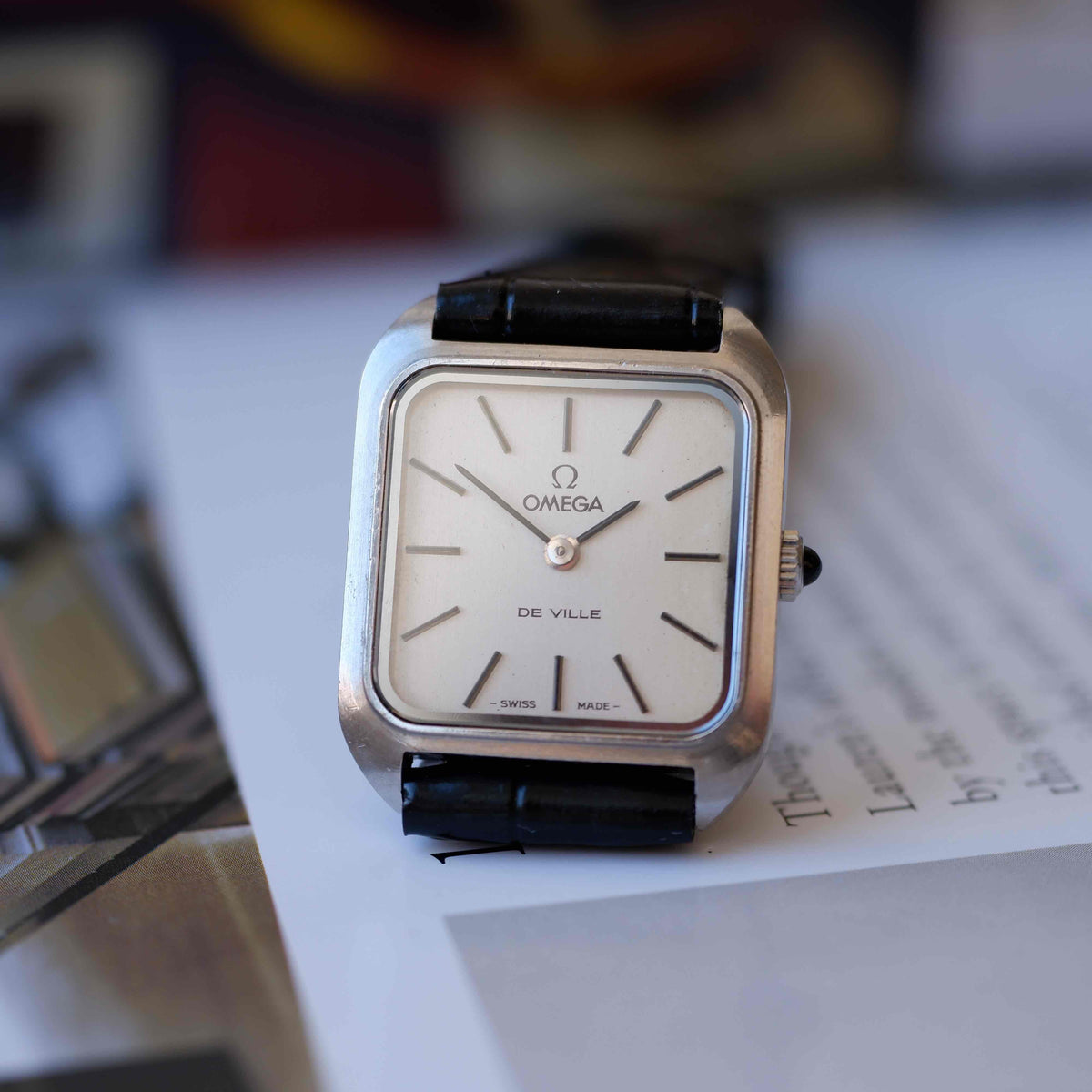 Vintage Omega De Ville Tank Mid Size 70s Mechanical