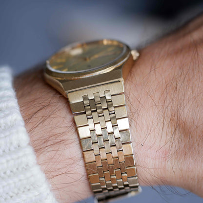 Vintage Citizen Gold Day-Date Quartz 80s Slim Case Spanish Dial