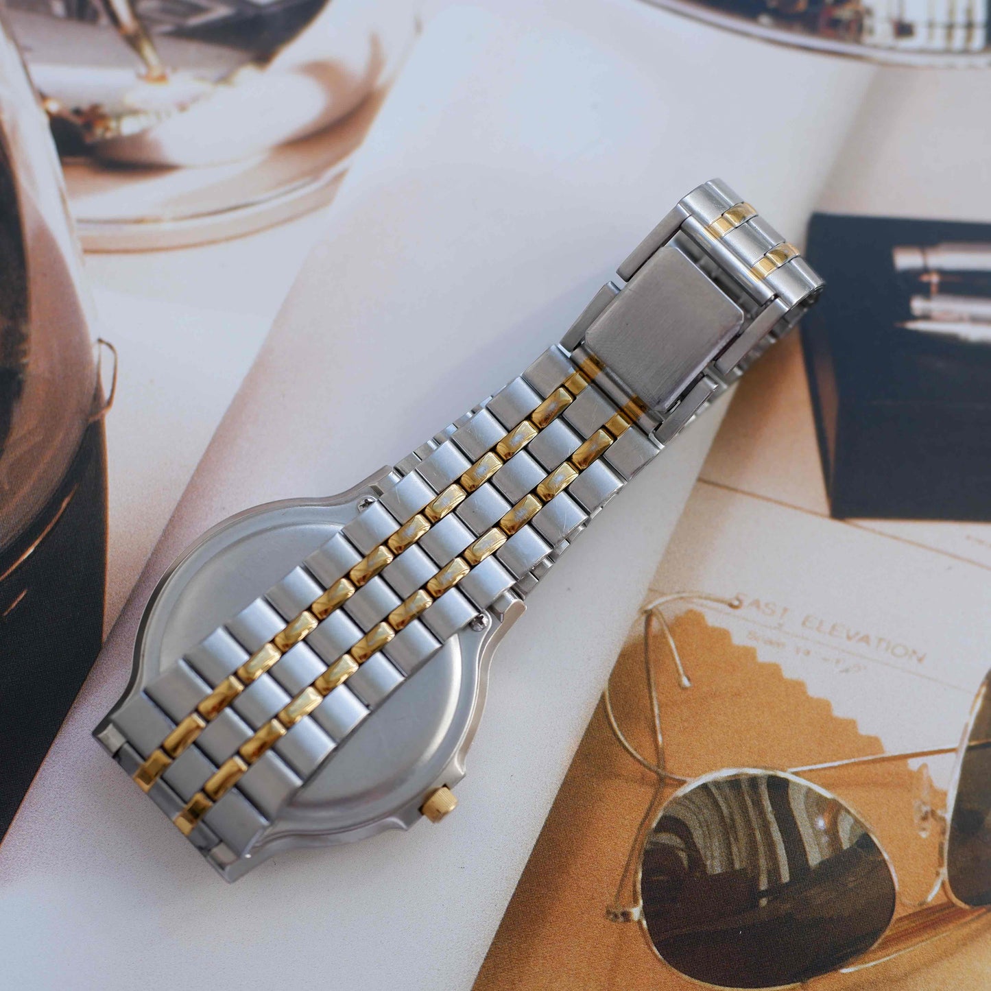 Vintage Citizen Solar Space Dial Quartz Watch 80s Two-Tone Date