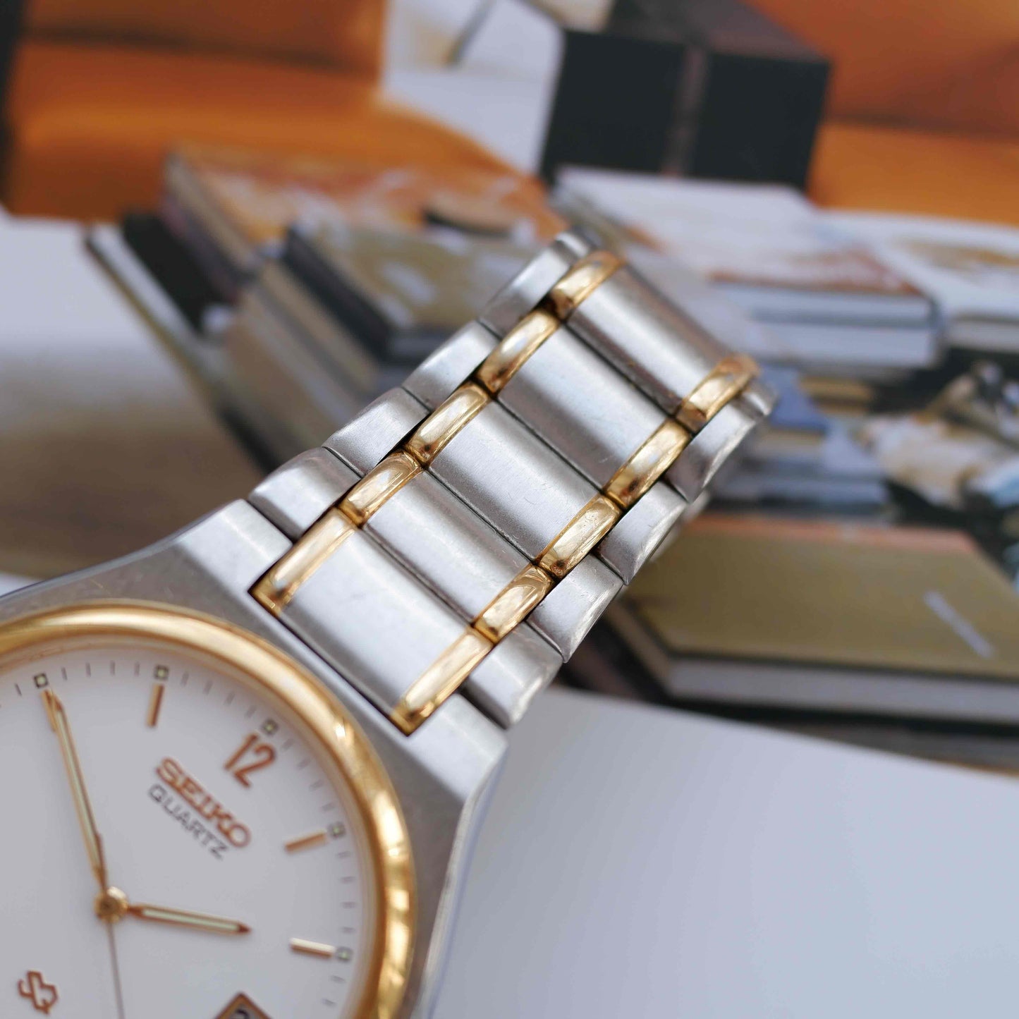 Vintage Seiko Quartz Date 90s Two-Tone Steel White Dial Japan Classic