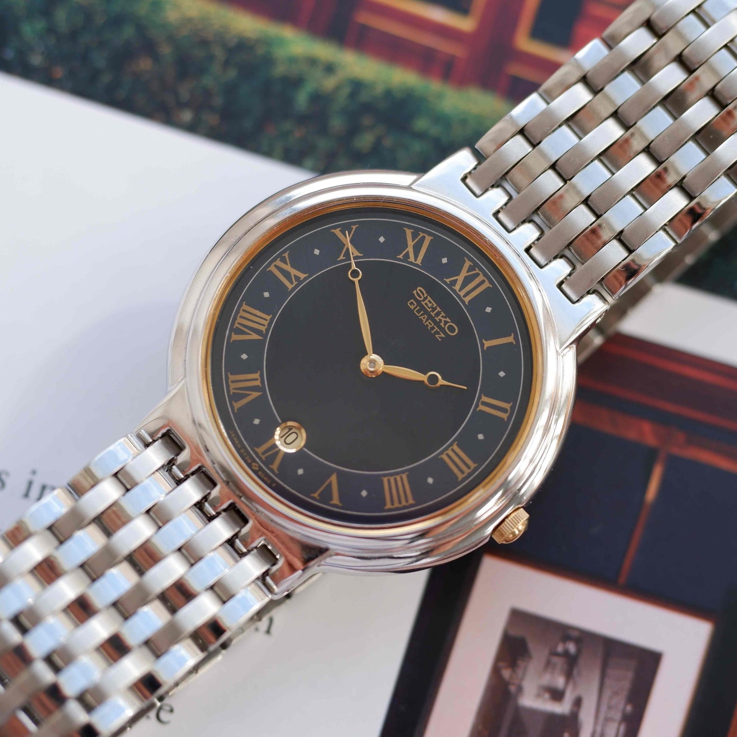 Vintage Seiko Quartz Blue Roman Dial Watch Gold Accents 90s Classic NOS