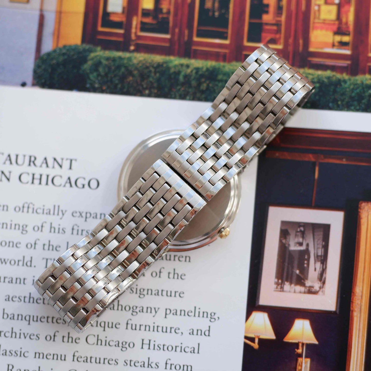 Vintage Seiko Quartz Blue Roman Dial Watch Gold Accents 90s Classic NOS