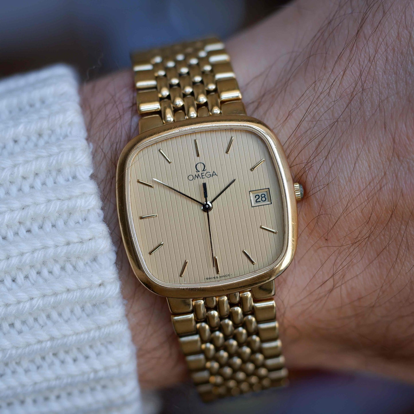Vintage Omega Gold Plated TV Case Structured Dial Quartz Watch 1980s