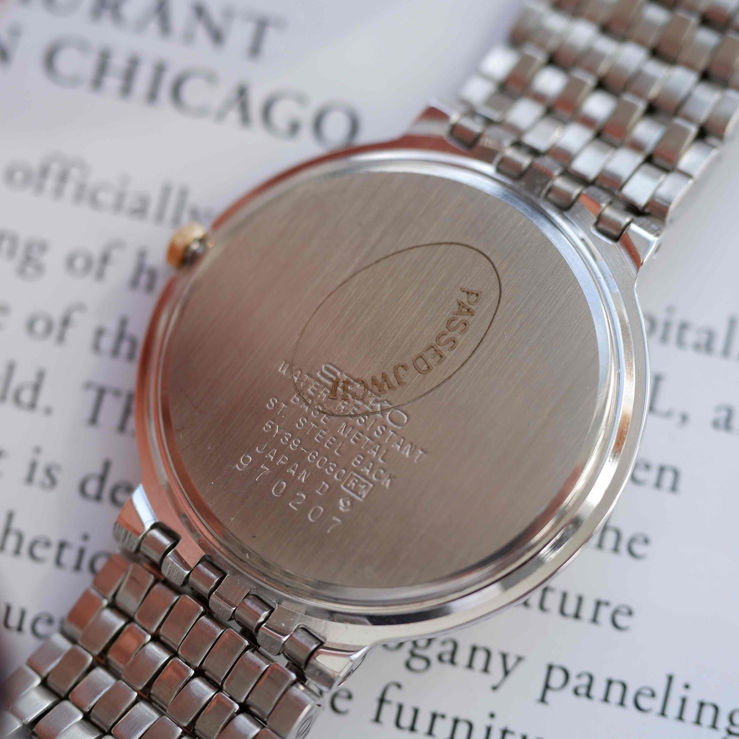 Vintage Seiko Quartz Blue Roman Dial Watch Gold Accents 90s Classic NOS