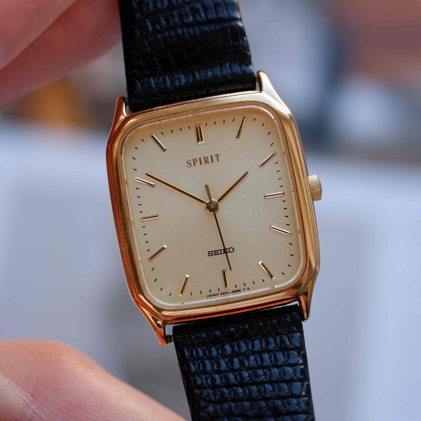 Vintage Seiko Tank 90s Gold Cloud Dial Quartz