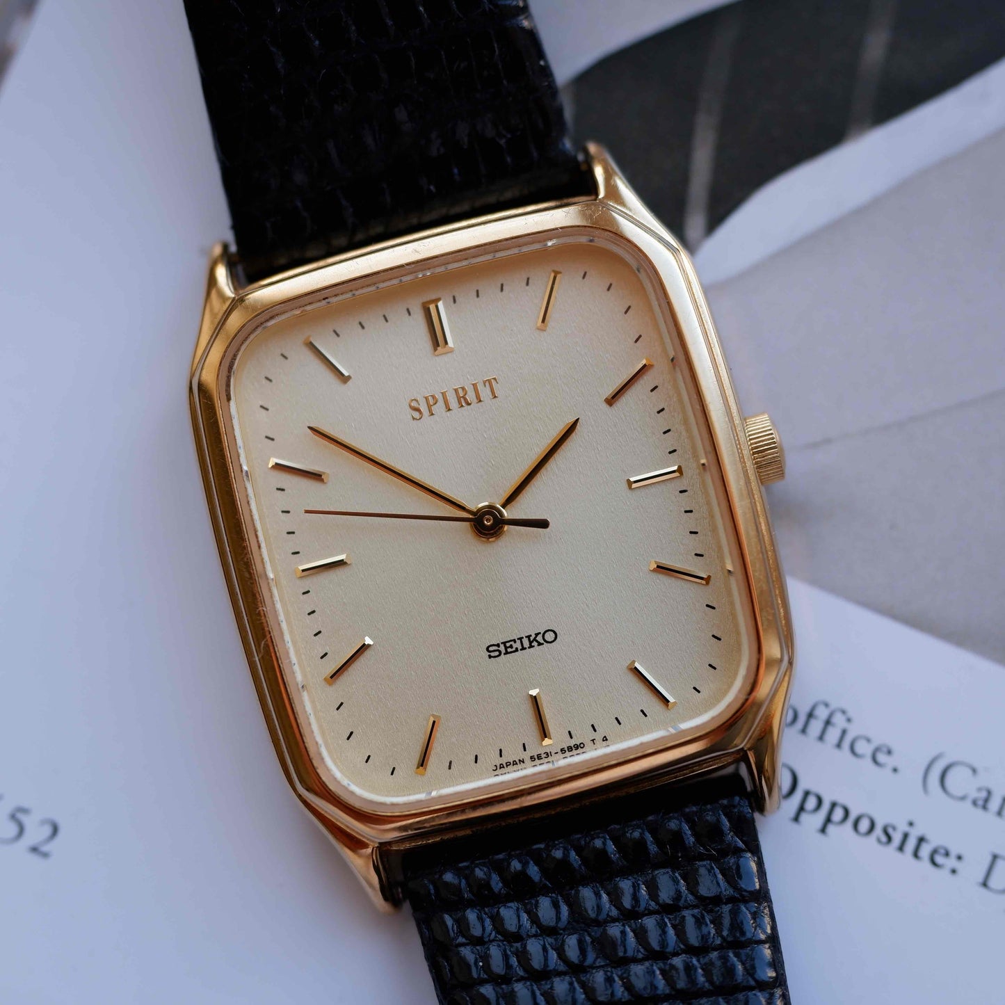 Vintage Seiko Tank 90s Gold Cloud Dial Quartz