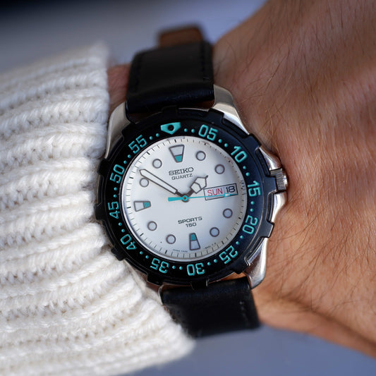Vintage Seiko Diver Style Watch 80s White Dial Quartz Black Bezel