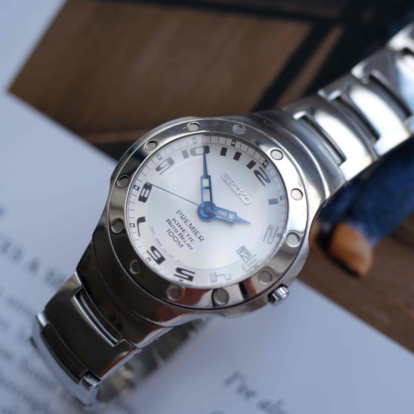 Vintage Seiko Premier Kinetic Auto Relay 100M Watch White Dial Japan