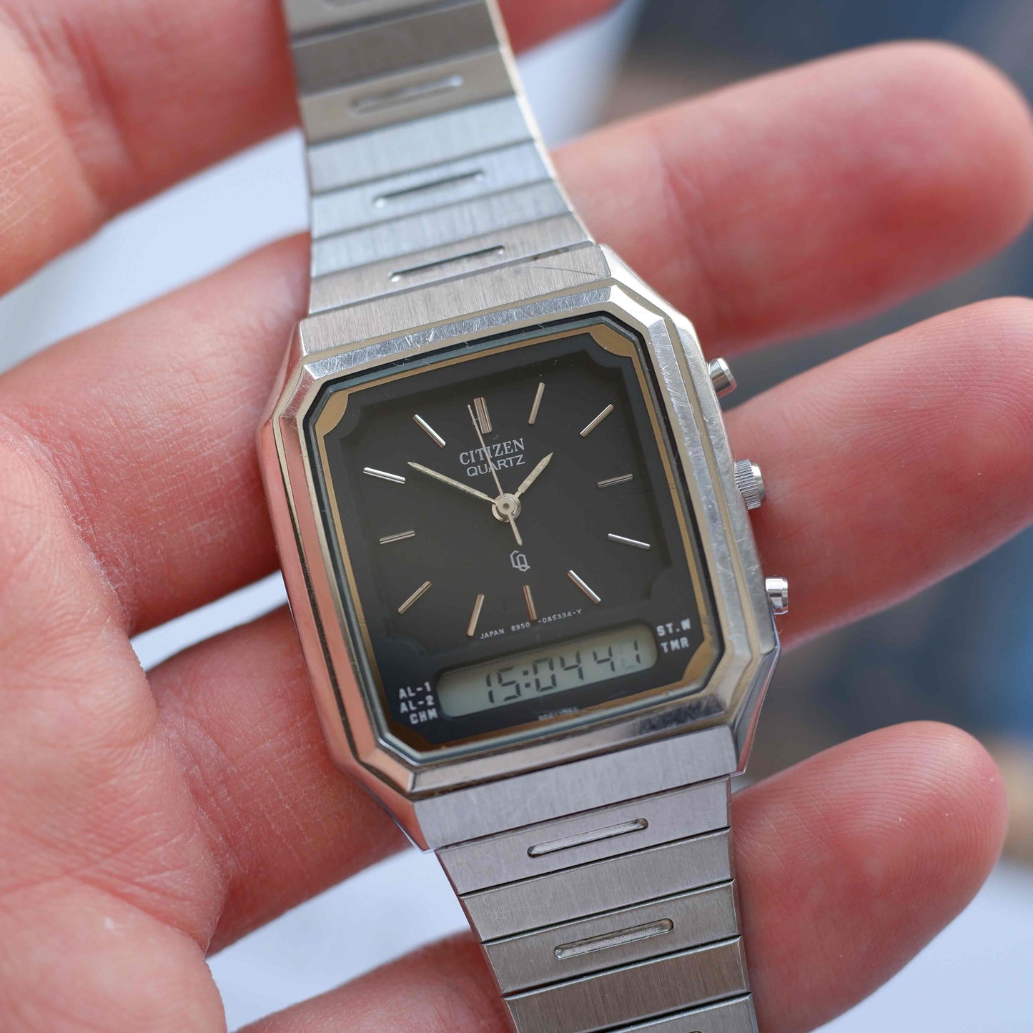 Vintage Citizen AnaDigi Quartz Black Dial Steel Bracelet 80s