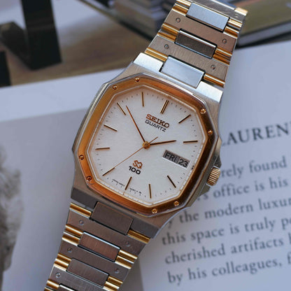 Vintage Seiko SQ 100 Ref. 6923-5050 Snowflake Dial Quartz Two Tone 80s with Box