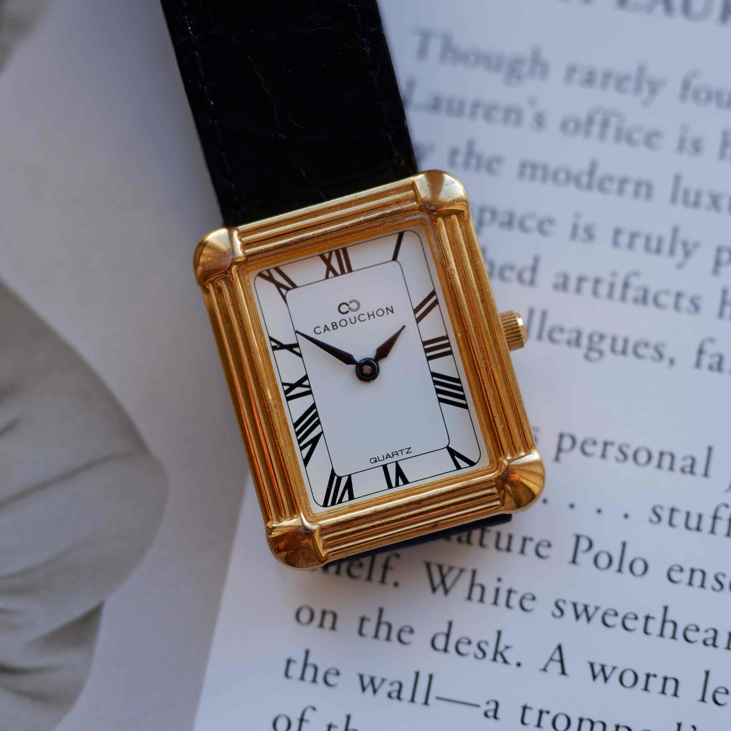 Vintage Cabouchon Tank Style 90s Art Deco Roman Dial Quartz