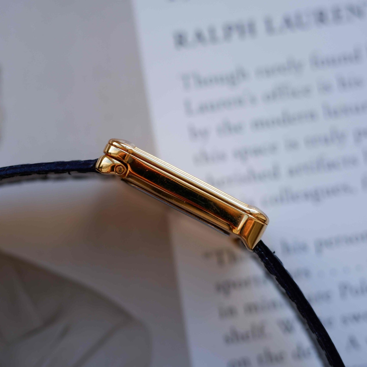 Vintage Cabouchon Tank Style 90s Art Deco Roman Dial Quartz