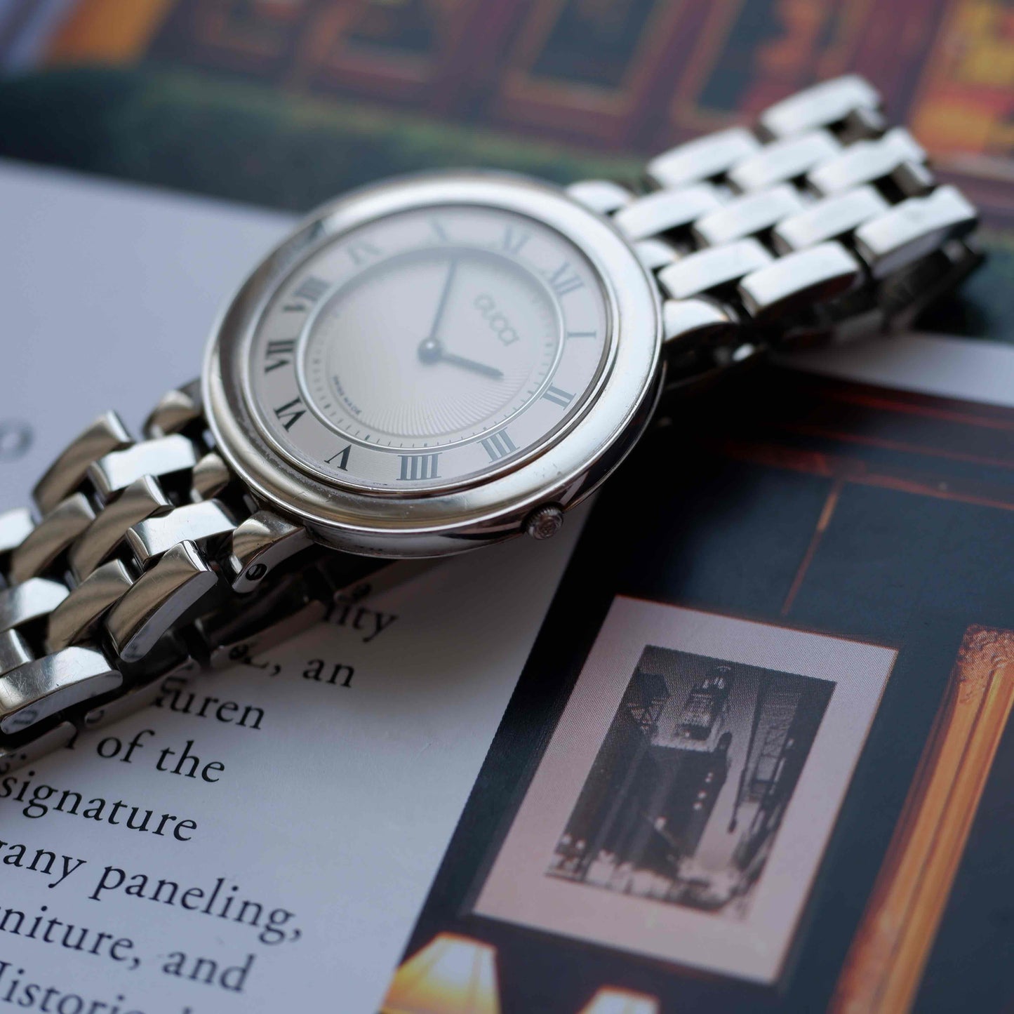 Vintage Gucci Disco Volante Watch White Guilloche Dial Swiss Made 90s