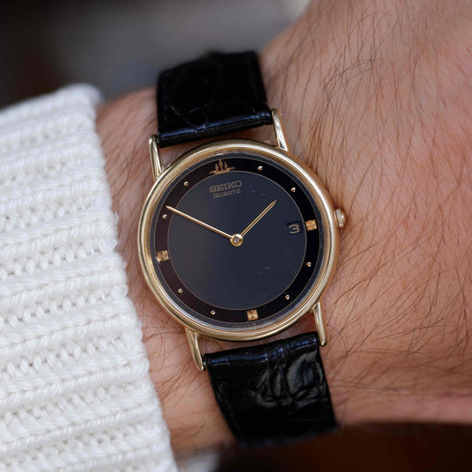 Vintage Seiko Crest 90s Gold Black Dial Quartz with Date