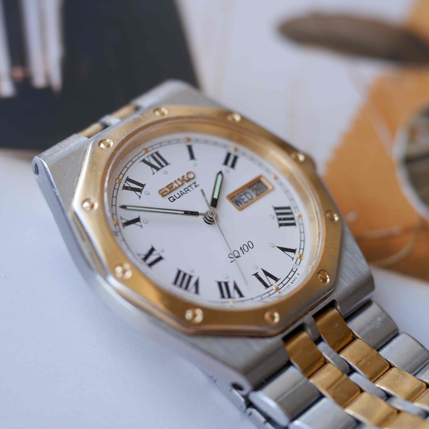 Vintage Seiko SQ 100 Ref. 5Y23-8200 Day and Date Quartz Two Tone 80s