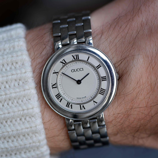Vintage Gucci Disco Volante Watch White Guilloche Dial Swiss Made 90s