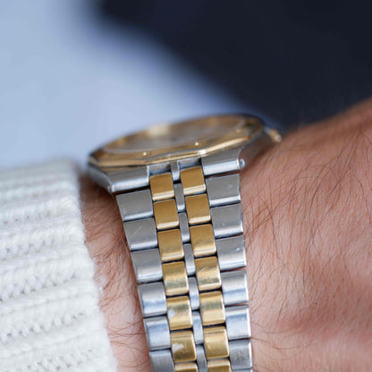 Vintage Seiko SQ 100 Ref. 5Y23-8200 Day and Date Quartz Two Tone 80s